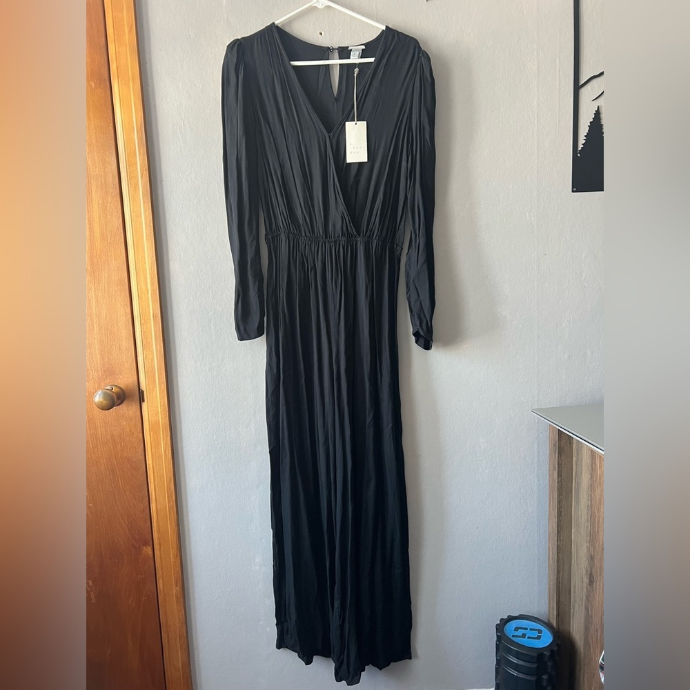 A New Day Black Wrap Front Wide Leg Jumpsuit Size Small NWT